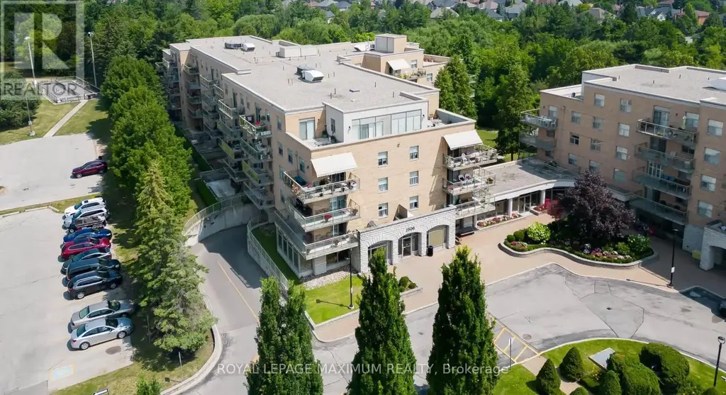 408 - 2506 Rutherford Road, Vaughan (Maple)