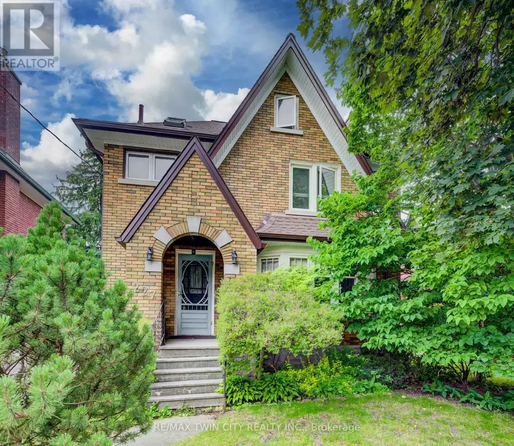 227 Lydia Street, Kitchener
