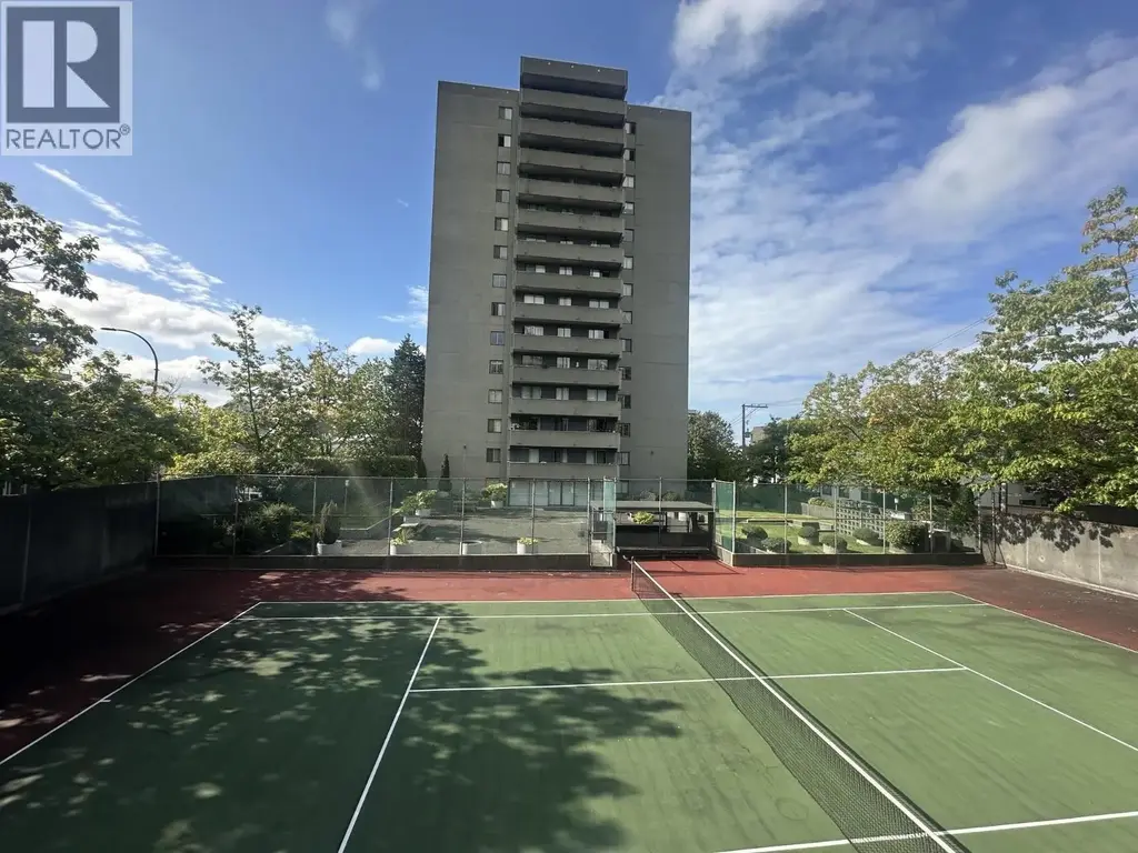 406 110 W 4th Street, North Vancouver