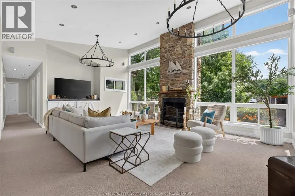 236 Deerbrook Drive, Lakeshore