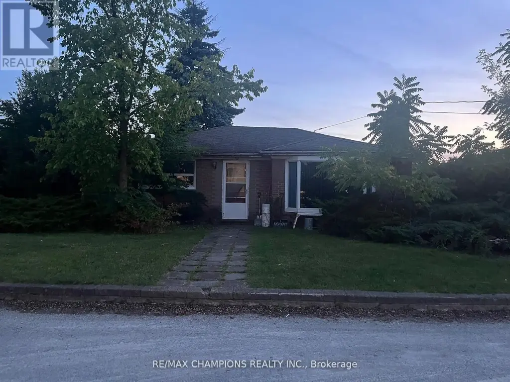 12104 Hurontario Street, Brampton (Snelgrove)
