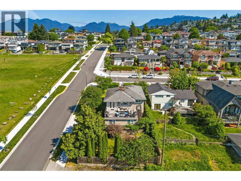 4802 Venables Street, Burnaby