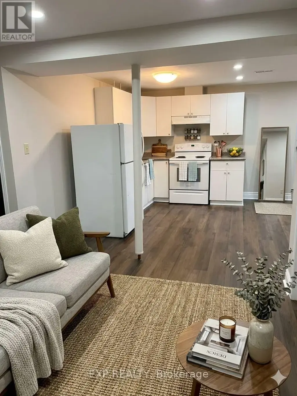 Lower - 14 Griffiths Drive, Ajax (Central West)