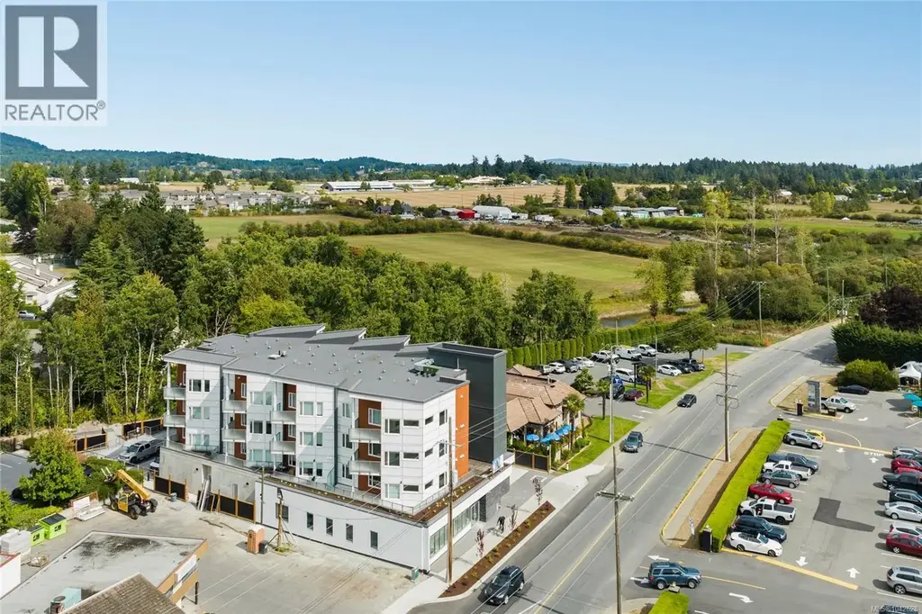 203 7098 Wallace Dr, Central Saanich