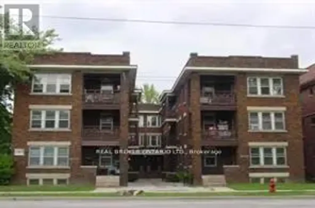 5 - 985 Main Street E, Hamilton (Crown Point)