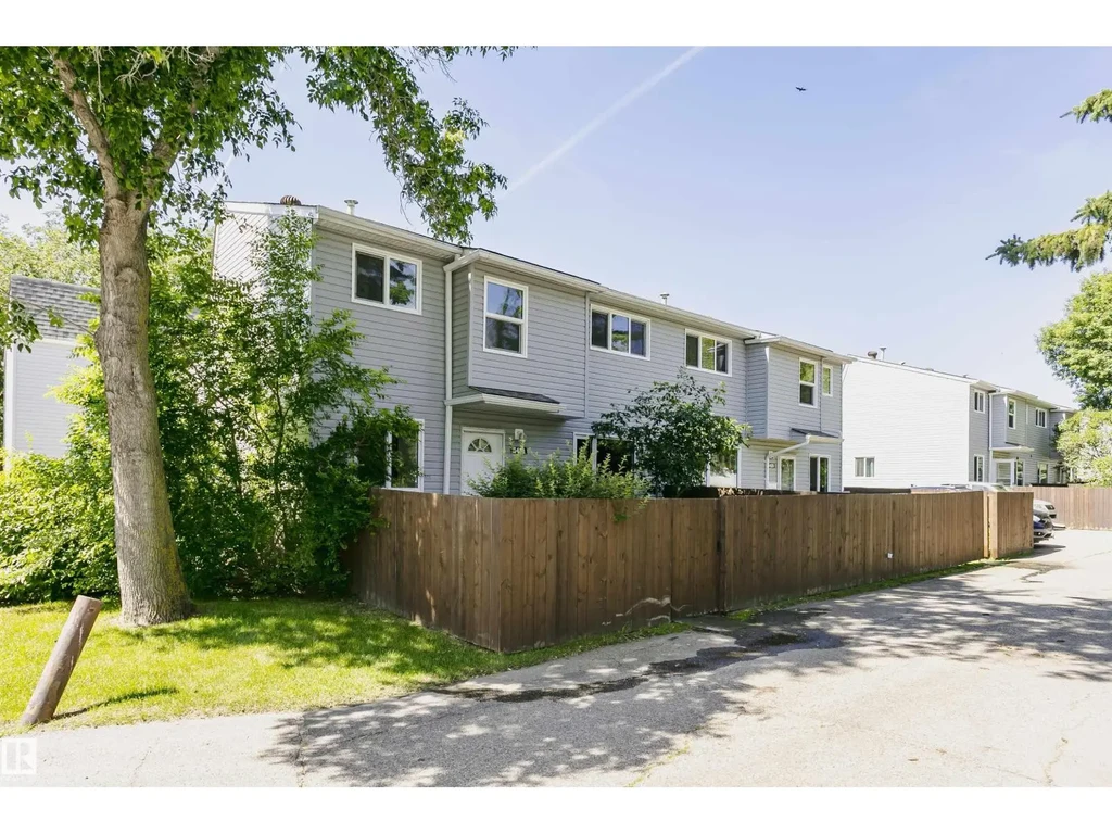 5418 144b Av Nw, Edmonton