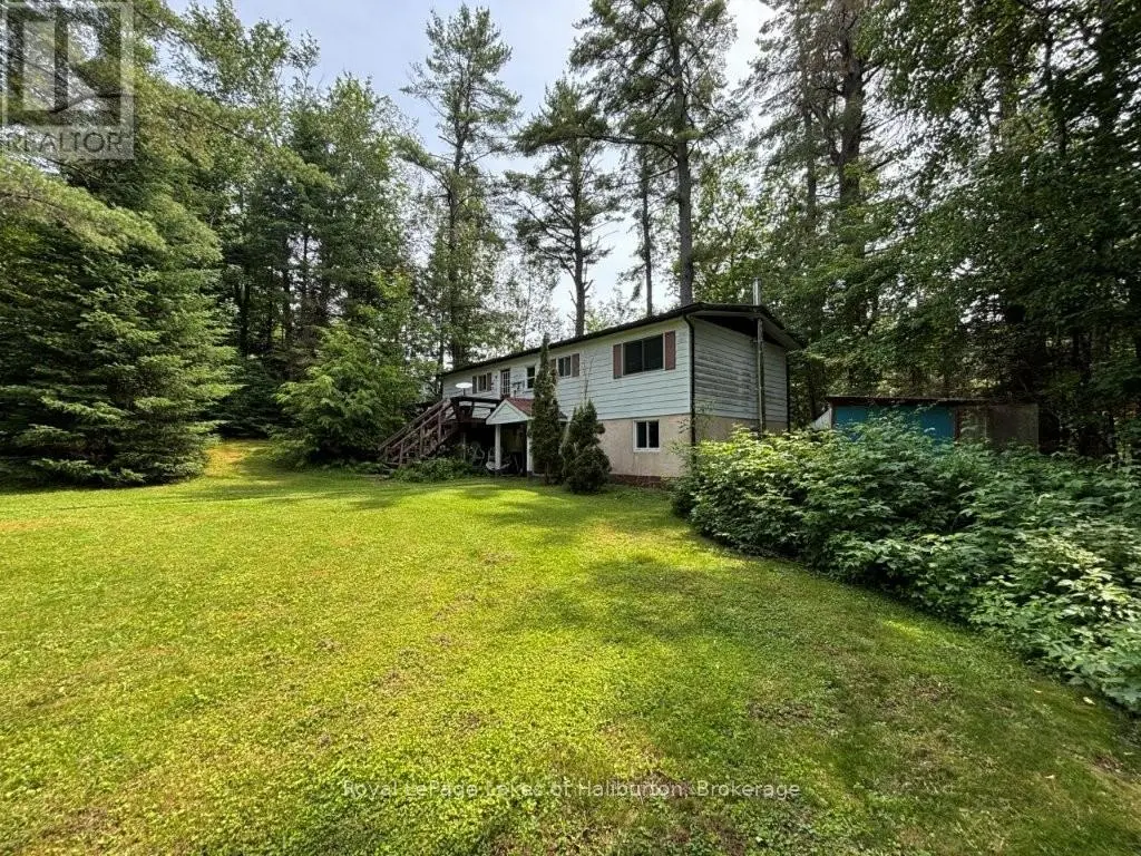 1019 Loyalist Drive, Minden Hills (Lutterworth)