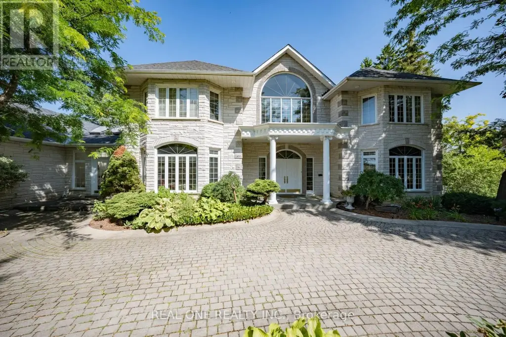 14 Alm Court, Aurora (Aurora Estates)