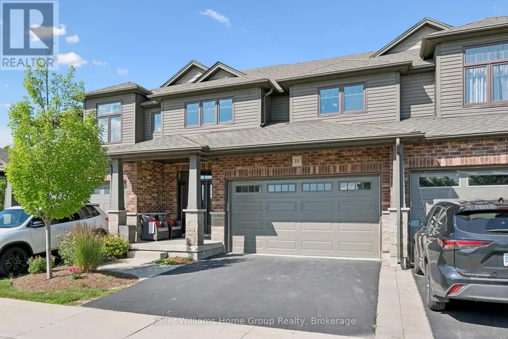 11 - 254 Gosling Gardens Avenue, Guelph (Clairfields/Hanlon Business Park)