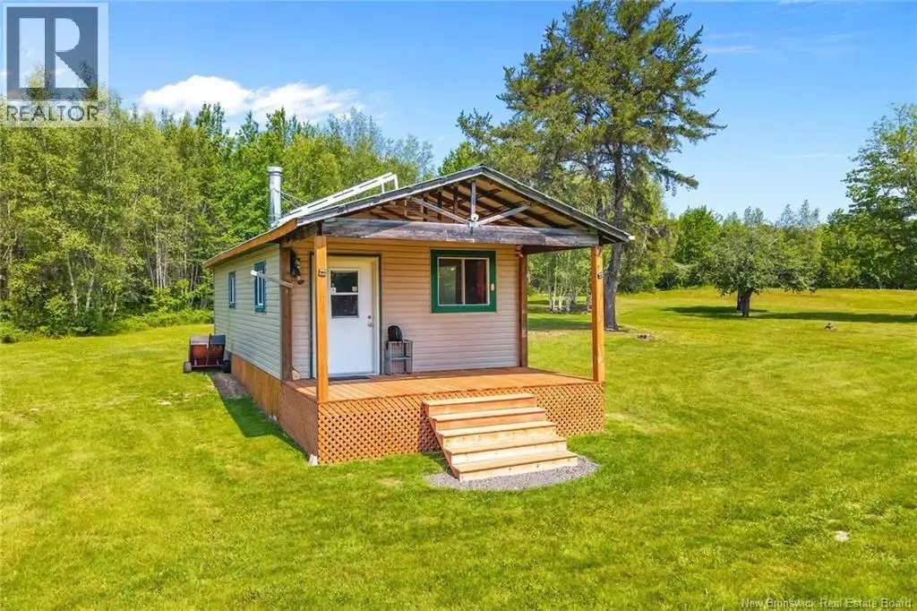 Camp/lot Dufferin Road, Chipman