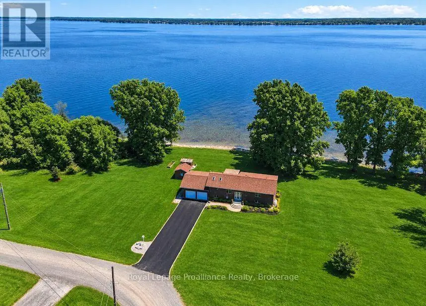 40 Wallbridge Circle, Prince Edward County (Ameliasburg Ward)
