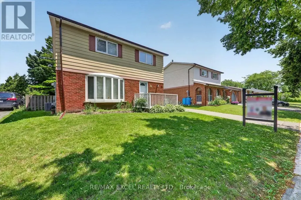 26 Lighthall Crescent, Toronto (Malvern)