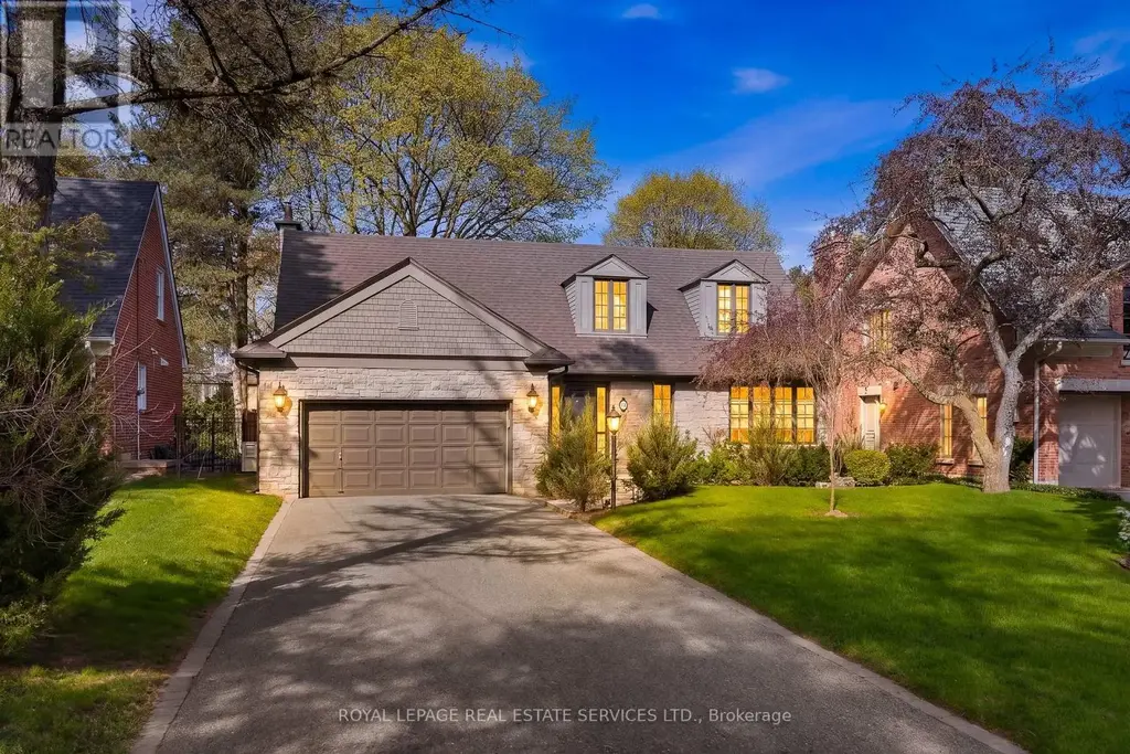 59 Edgevalley Drive, Toronto (Edenbridge-Humber Valley)