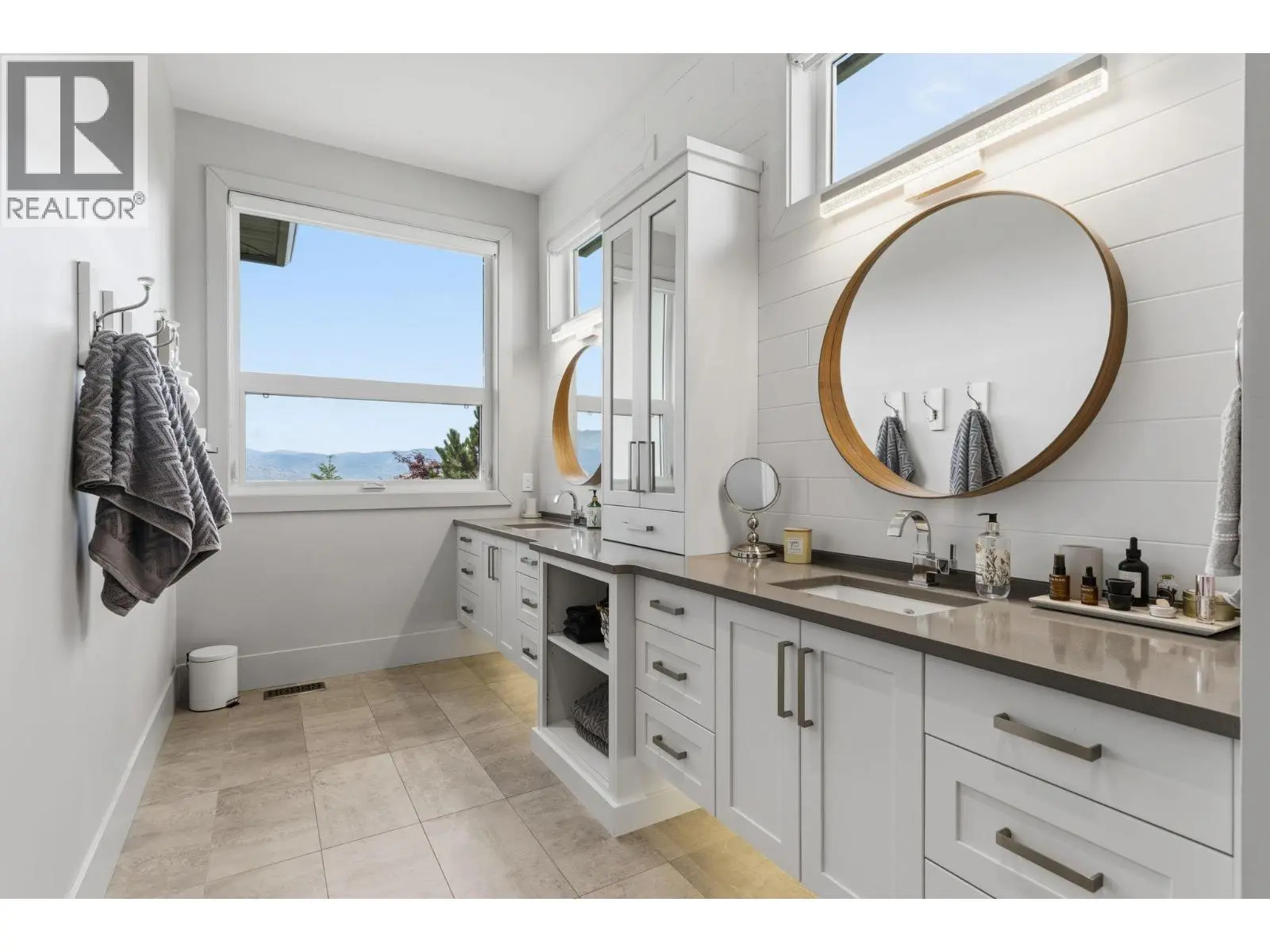 3350 Vineyard View Drive. West Kelowna, British Columbia