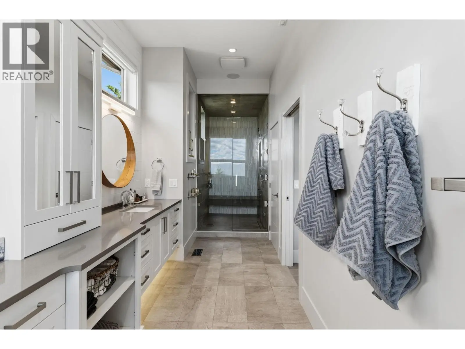 3350 Vineyard View Drive. West Kelowna, British Columbia