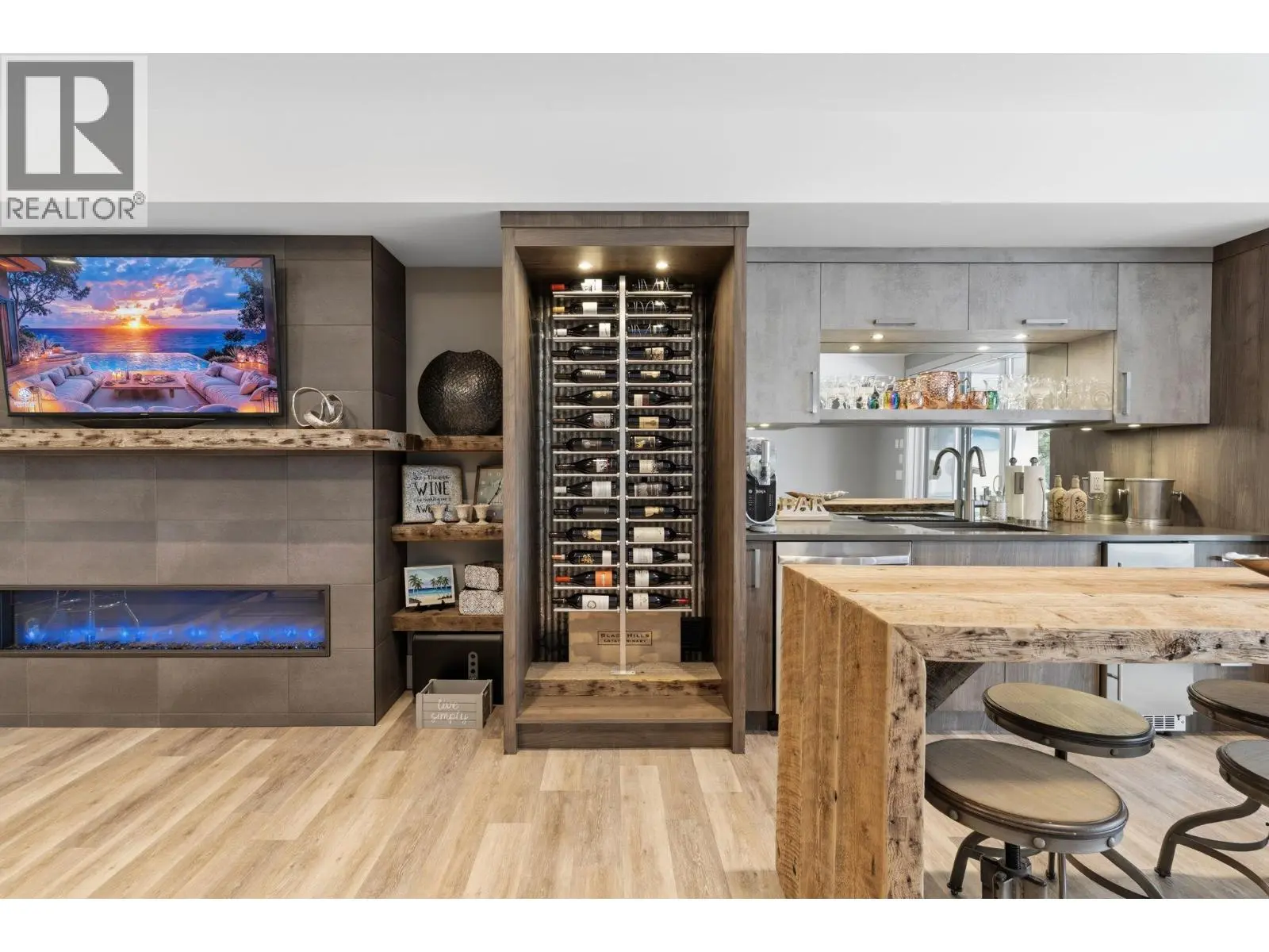 3350 Vineyard View Drive. West Kelowna, British Columbia