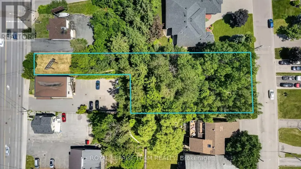 2902 St Joseph Boulevard, Ottawa