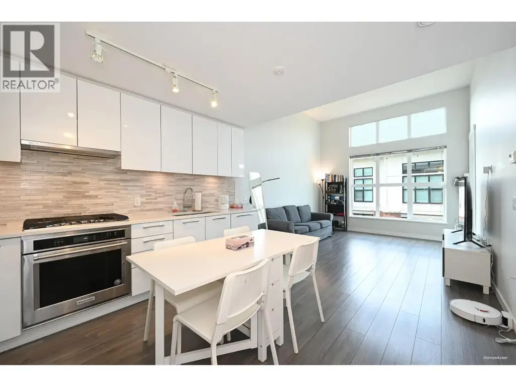 427 9551 Alexandra Road, Richmond