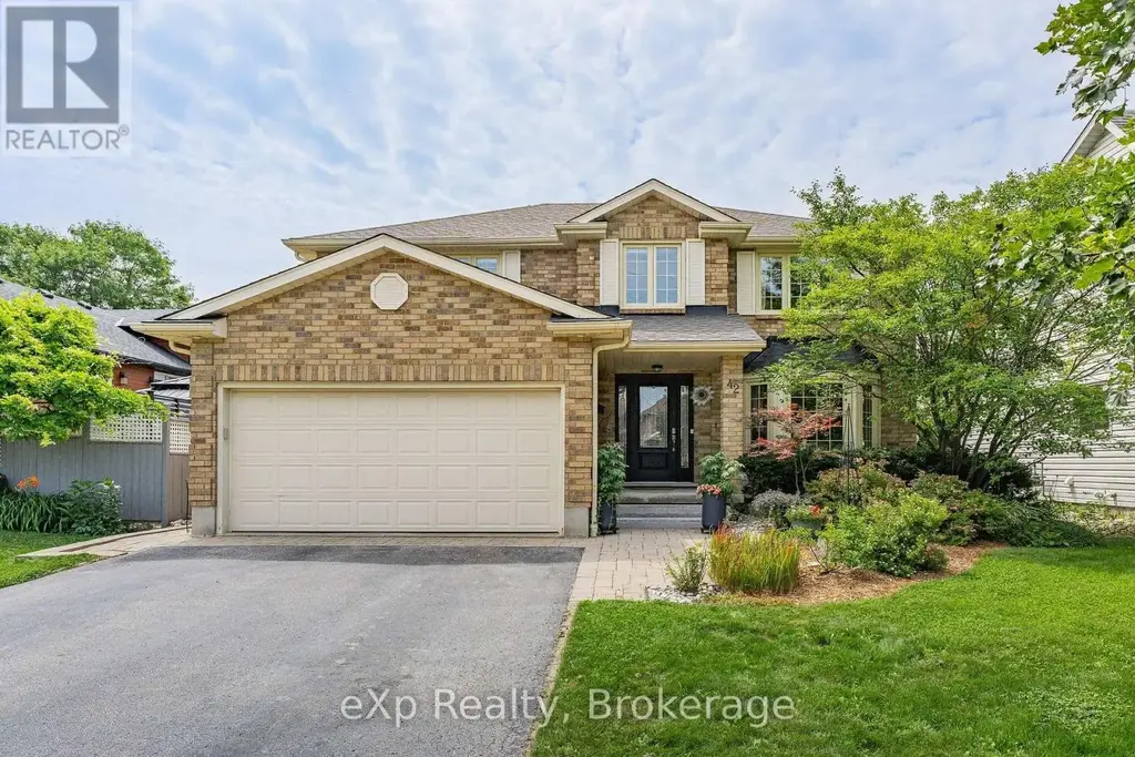 42 Pacific Place, Guelph (Dovercliffe Park/Old University)