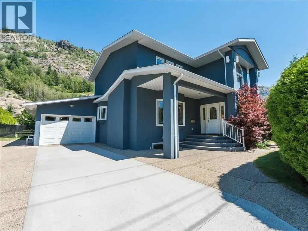 3441 Laburnum Drive, Trail