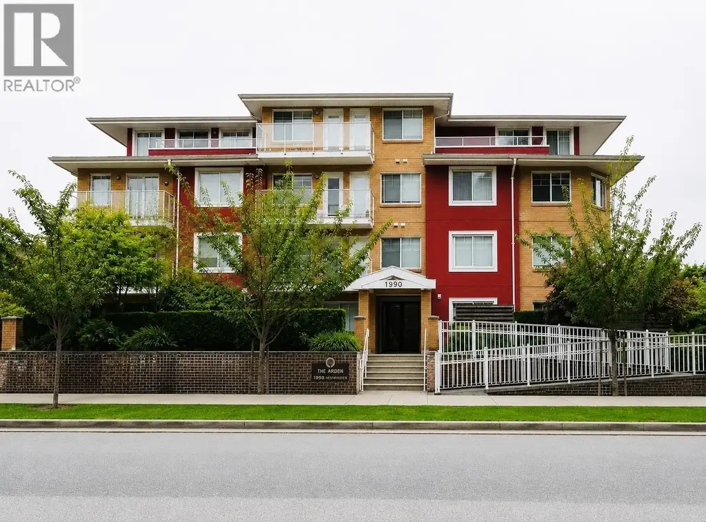 402 1990 Westminster Avenue, Port Coquitlam