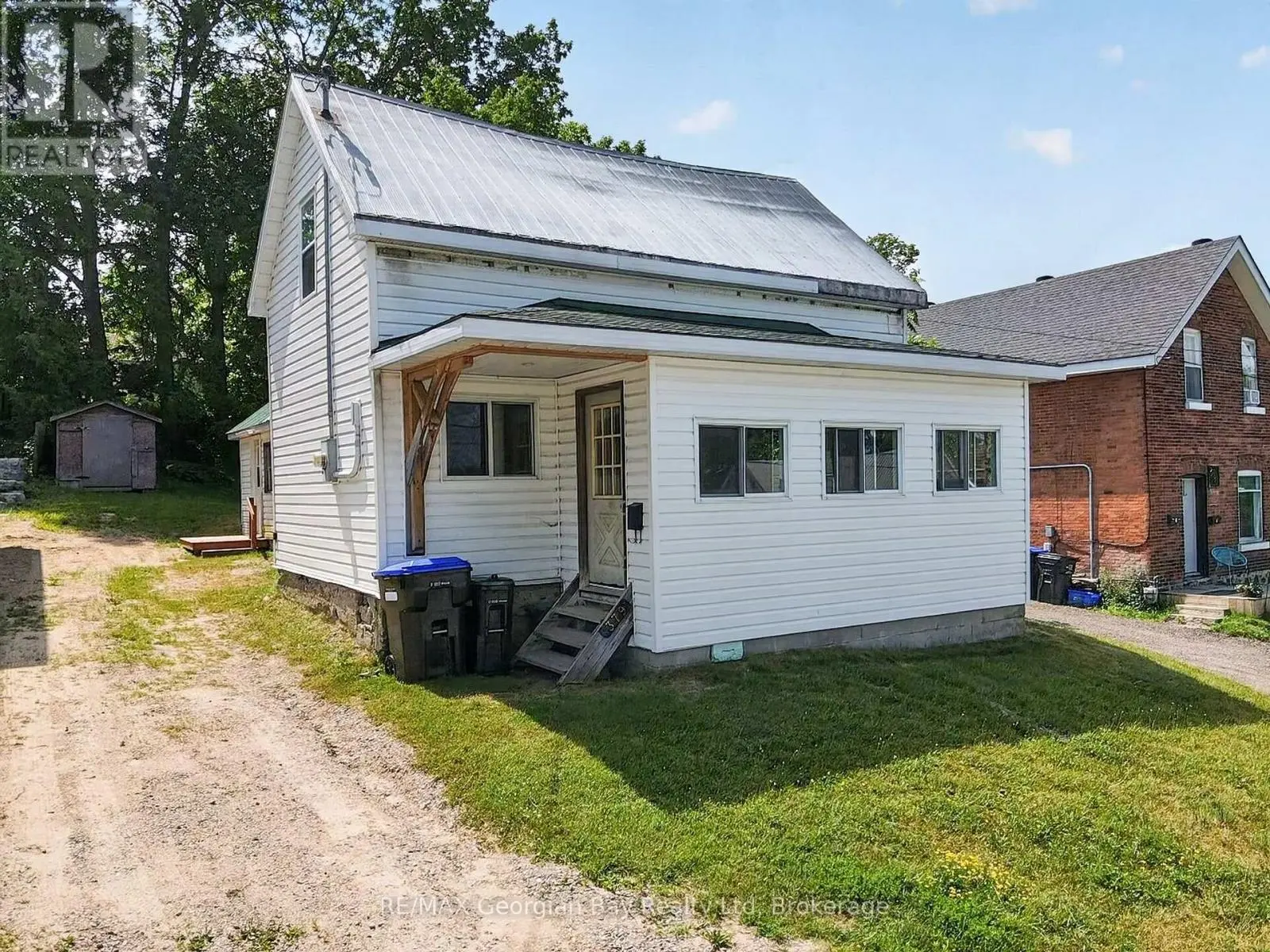 379 Gloucester Street, Midland