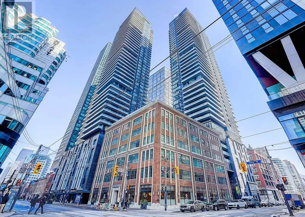 702 - 115 Blue Jays Way, Toronto (Waterfront Communities)