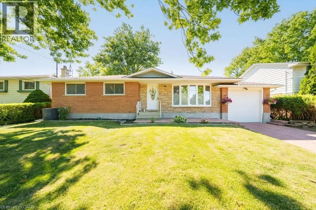 7 Wallis Avenue, Smithville
