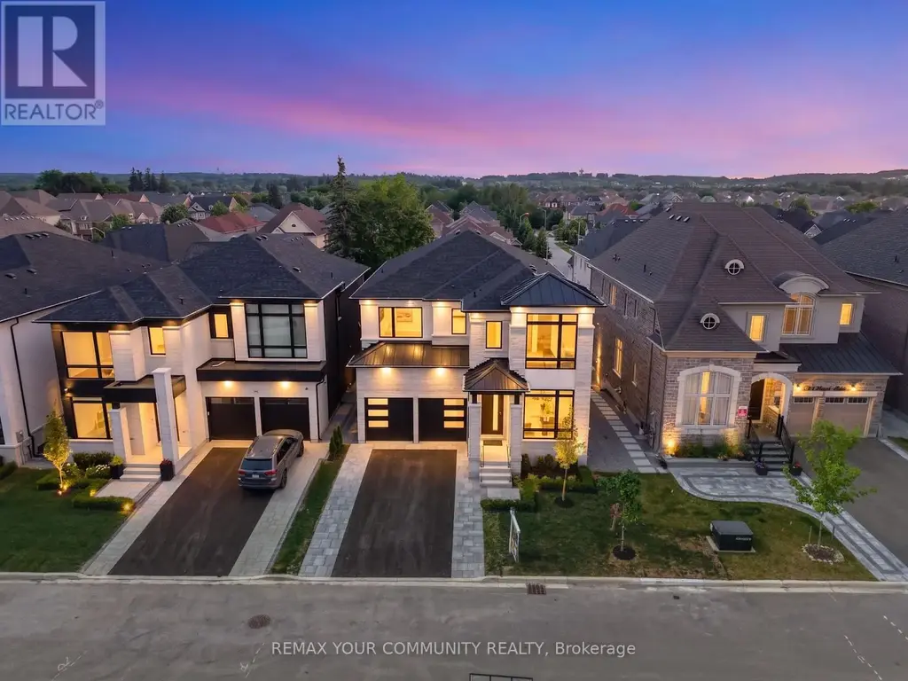 23 Menotti Drive, Richmond Hill (Oak Ridges)