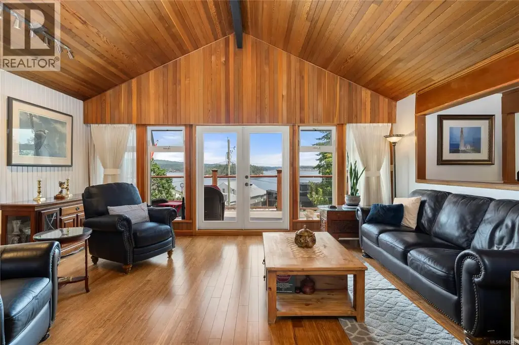 1671 Fawcett Rd, Nanaimo