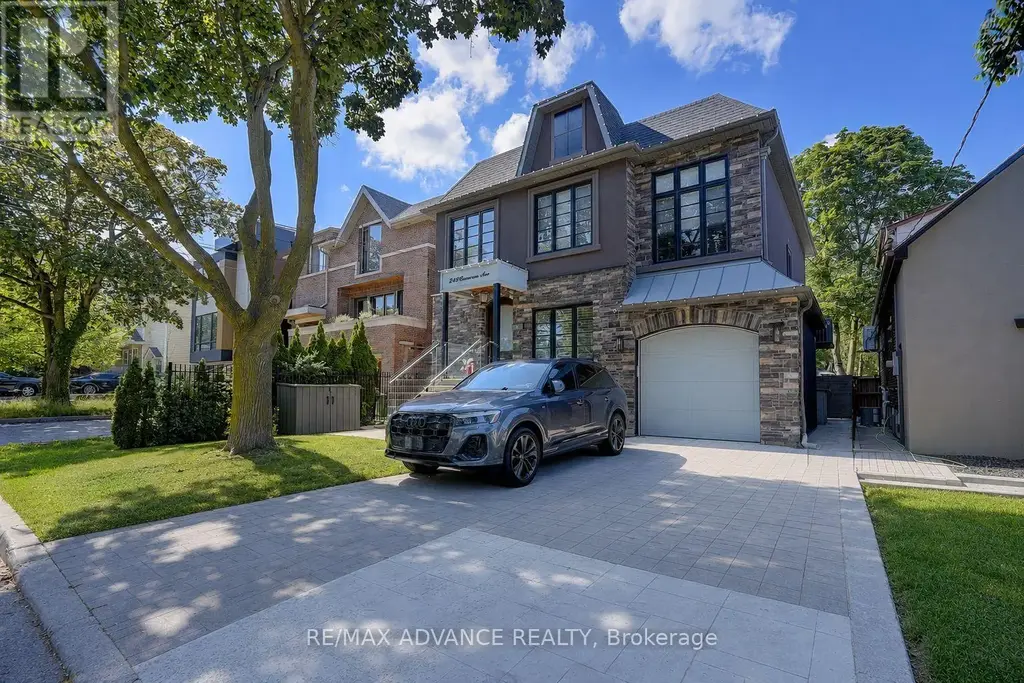 218 Cameron Avenue, Toronto (Lansing-Westgate)