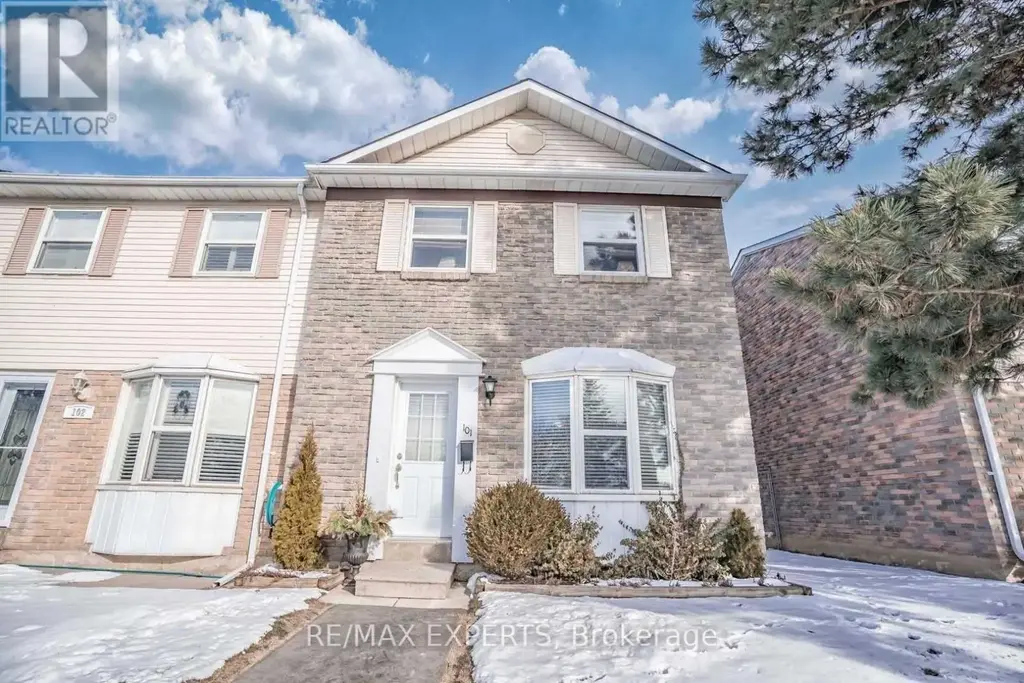 101 Morley Crescent, Brampton (Central Park)