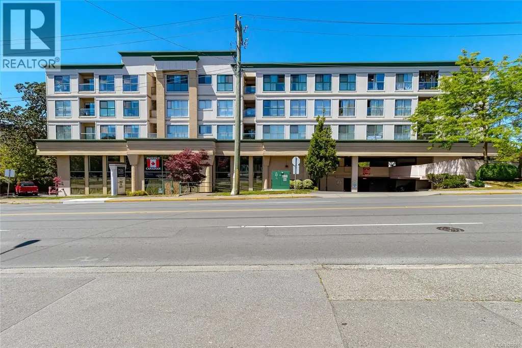 409 3460 Quadra St, Saanich