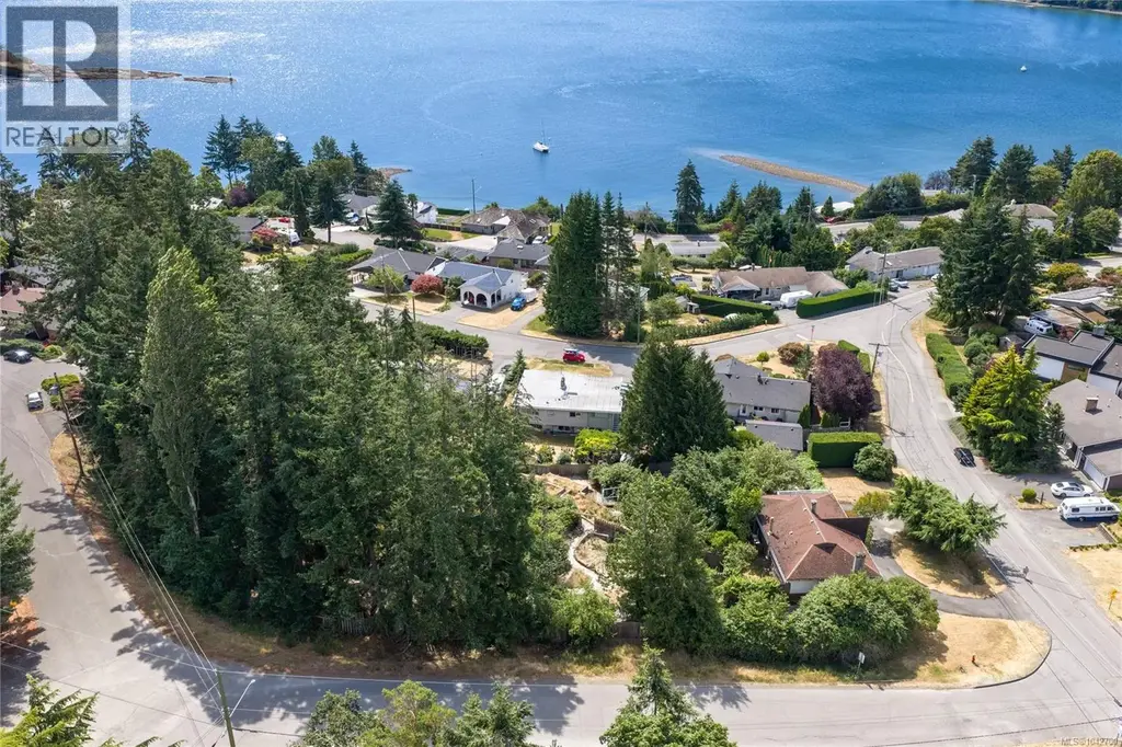 2999 King Richard Dr, Nanaimo