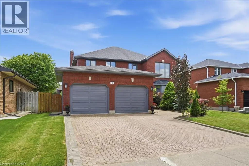 42 Fox Run, Brantford