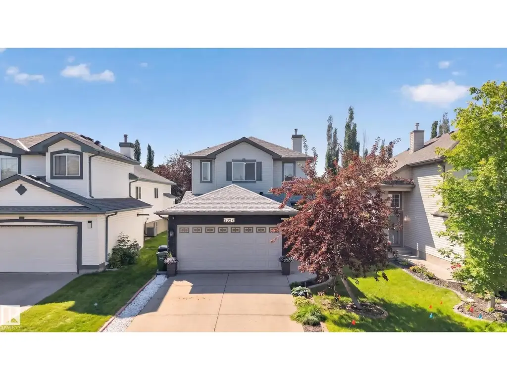 2327 37b Av Nw, Edmonton