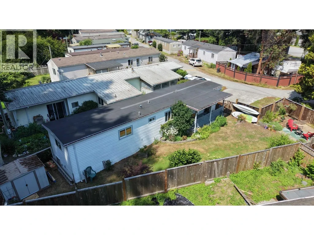 1 4514 Sunshine Coast Highway, Sechelt