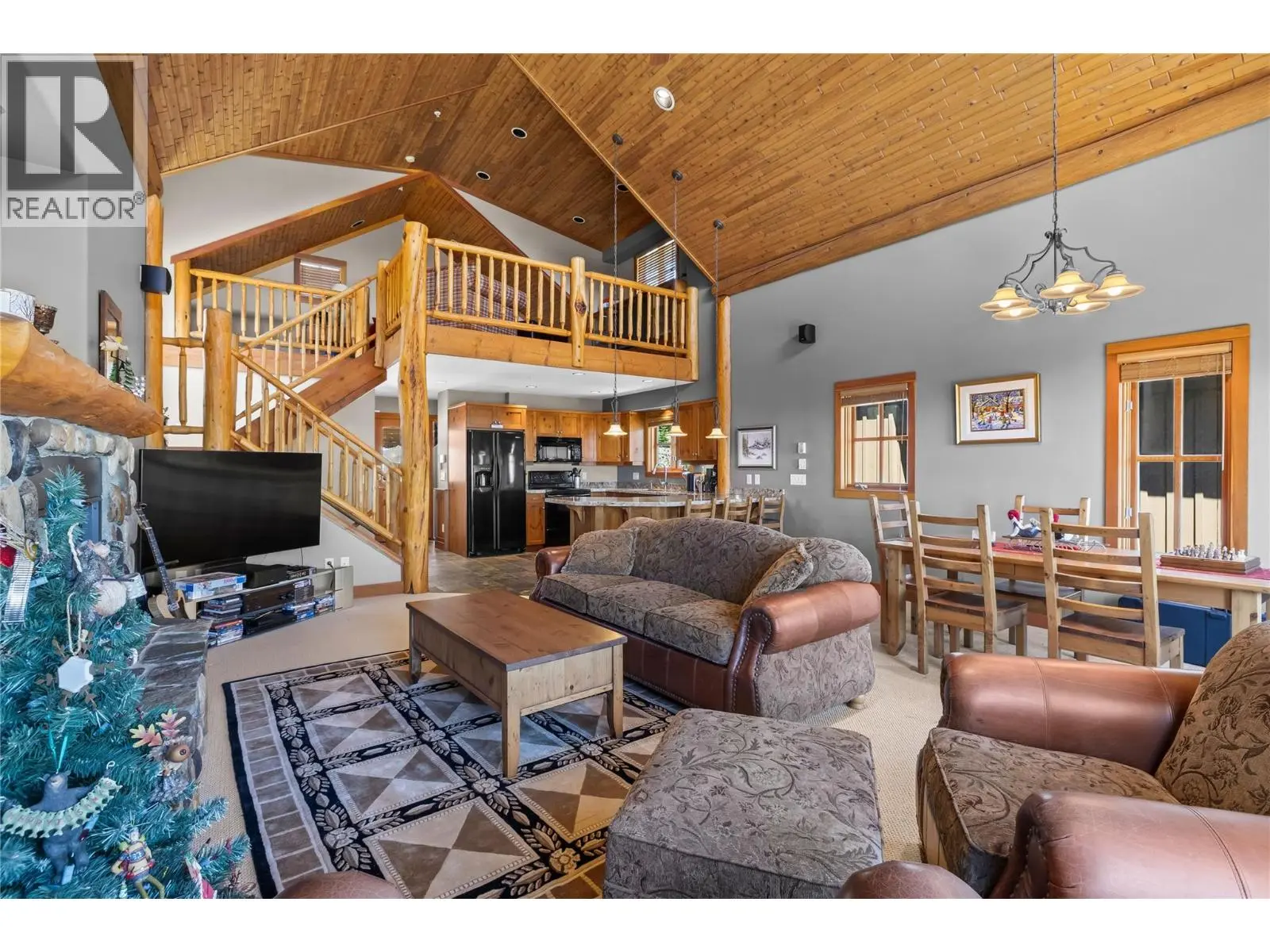 360 Whitehorse Lane Unit# 14. Big White, British Columbia