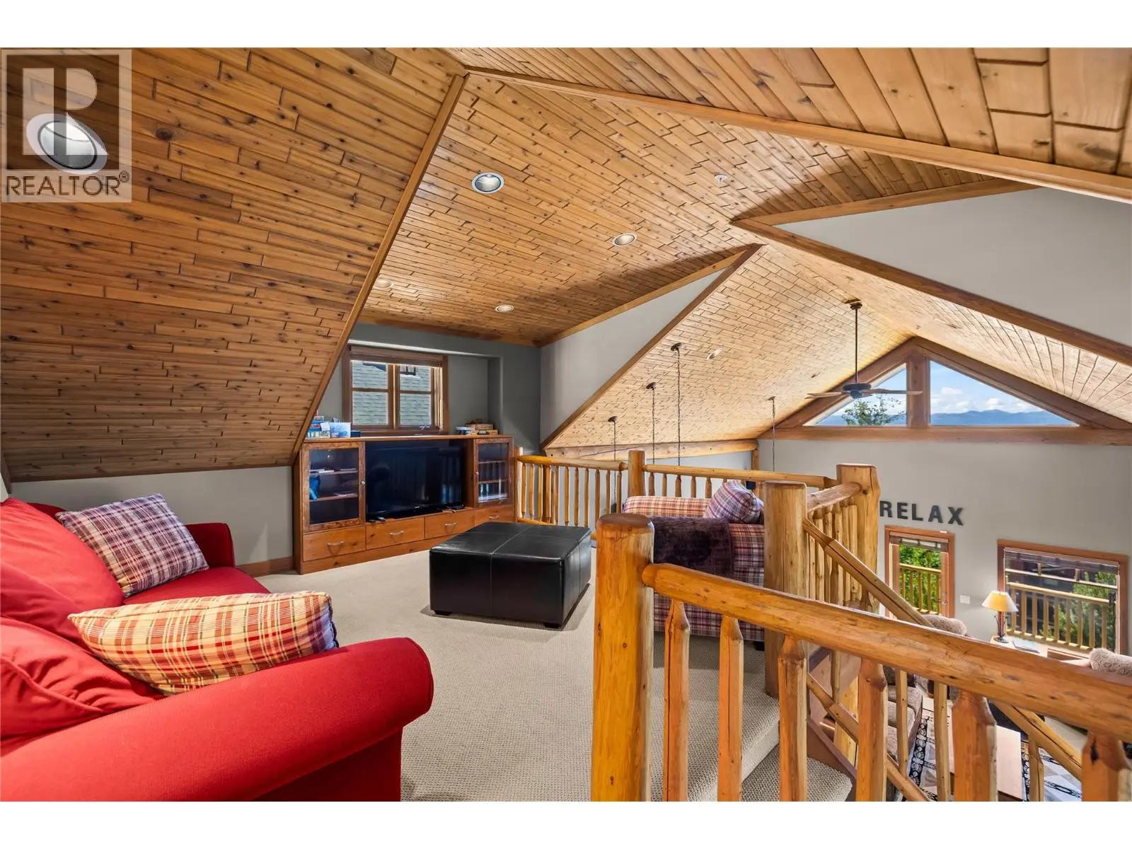 360 Whitehorse Lane Unit# 14. Big White, British Columbia