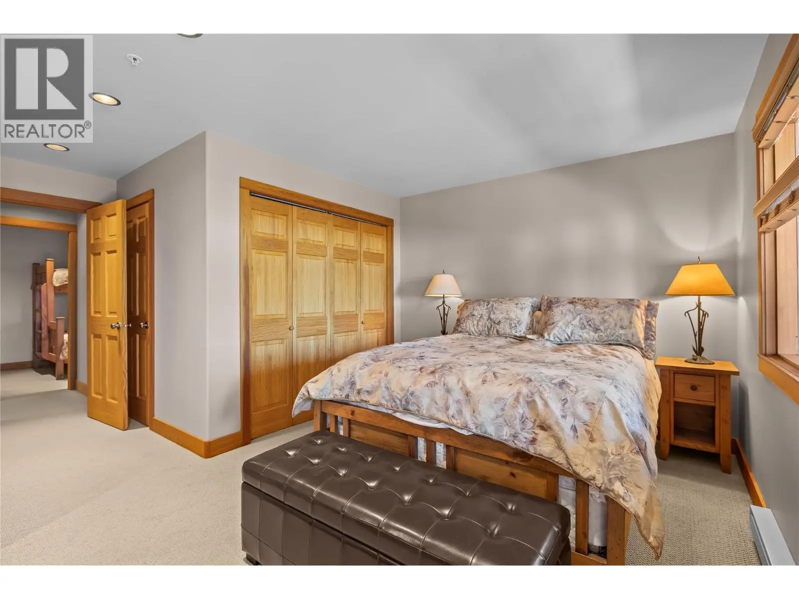 360 Whitehorse Lane Unit# 14. Big White, British Columbia