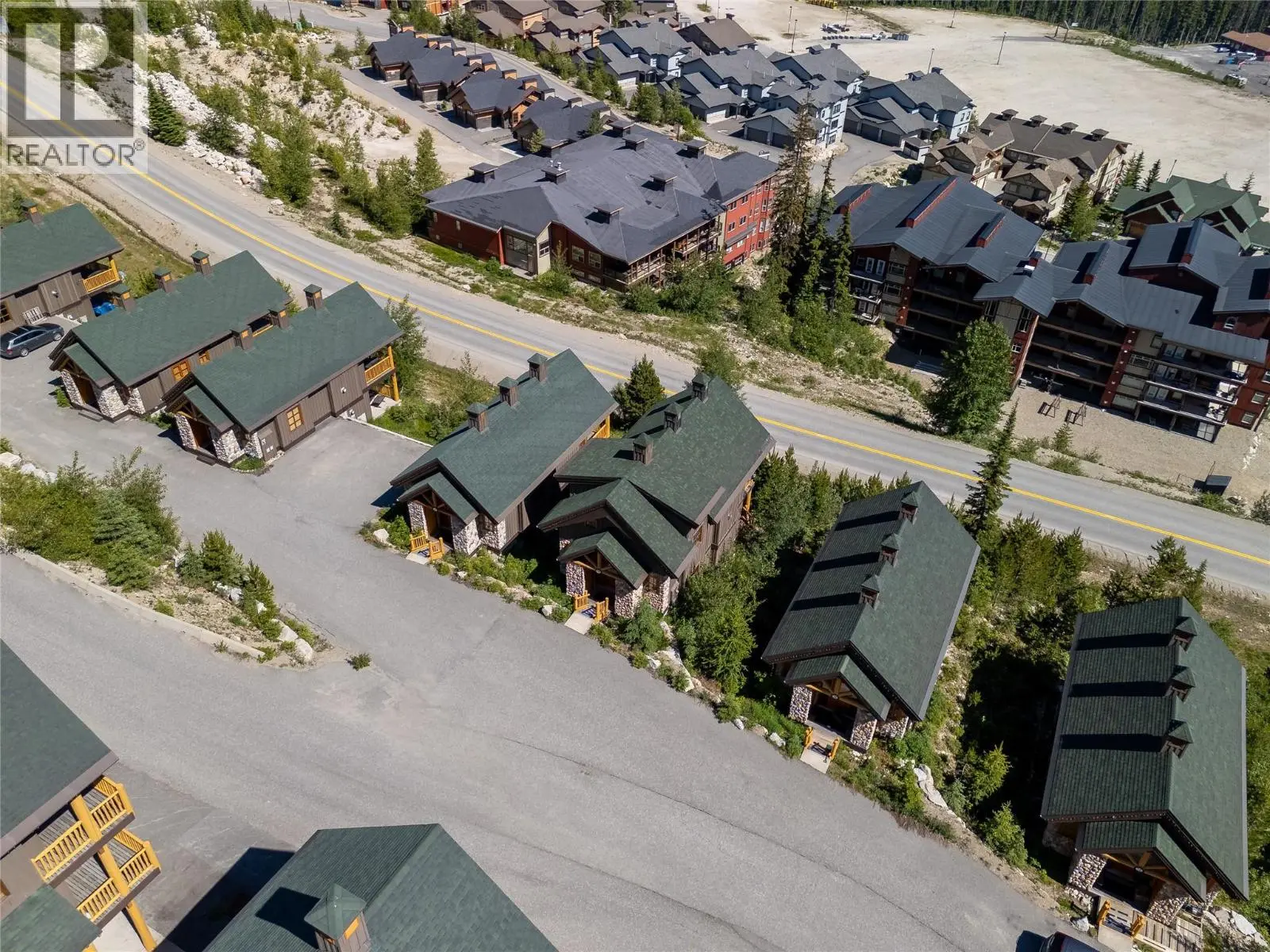 360 Whitehorse Lane Unit# 14. Big White, British Columbia