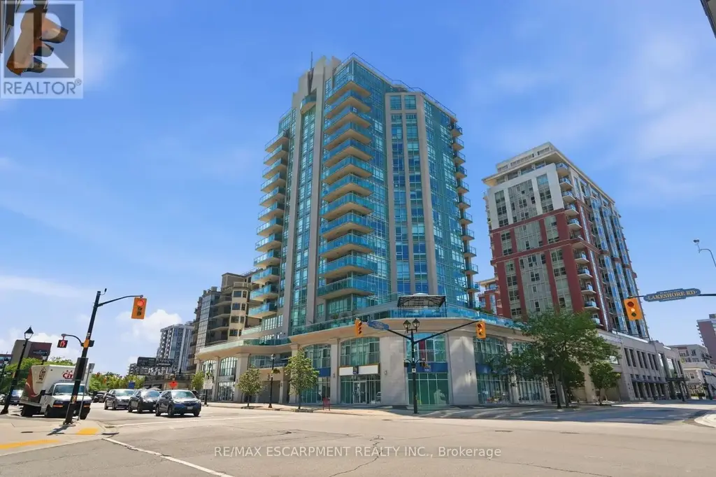 1302 - 360 Pearl Street, Burlington (Brant)