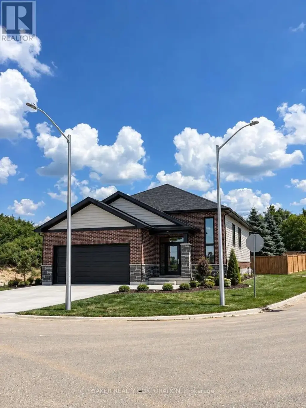 547 Regent Street, Strathroy-Caradoc (Mount Brydges)