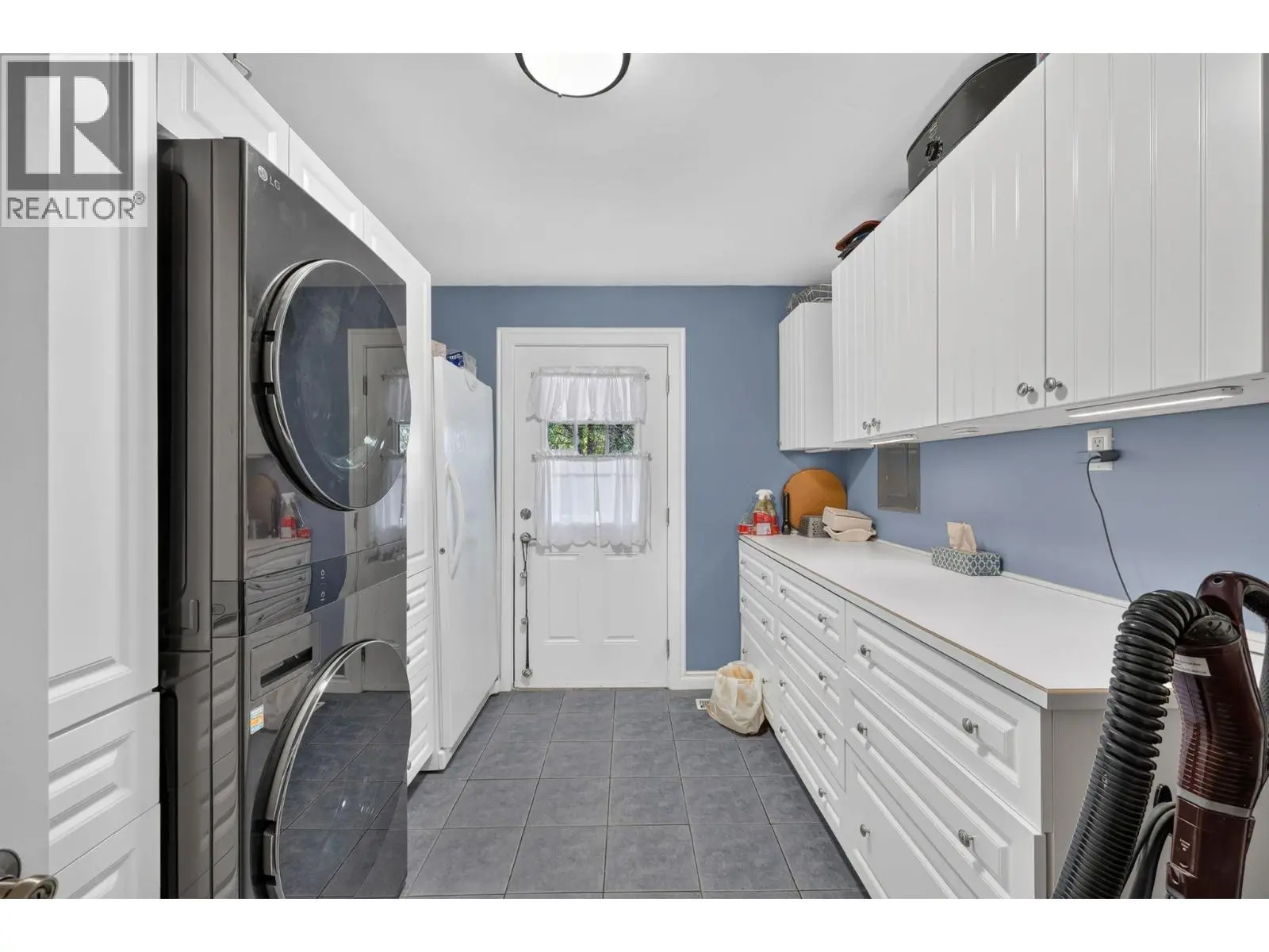 1999 97 Highway S Unit# 104. West Kelowna, British Columbia