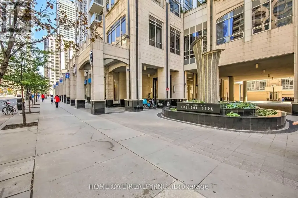 2604 - 761 Bay Street, Toronto (Bay Street Corridor)