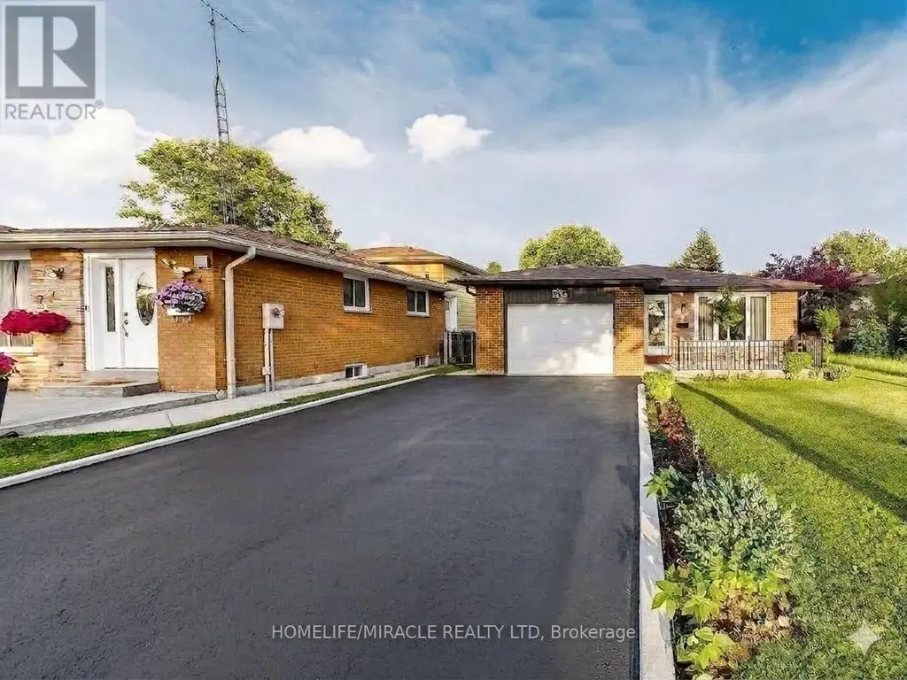 3694 Brandon Gate Drive, Mississauga (Malton)