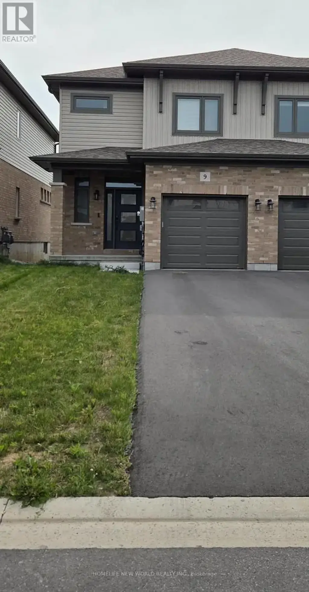 9 Otonabee Street, Belleville (Thurlow Ward)