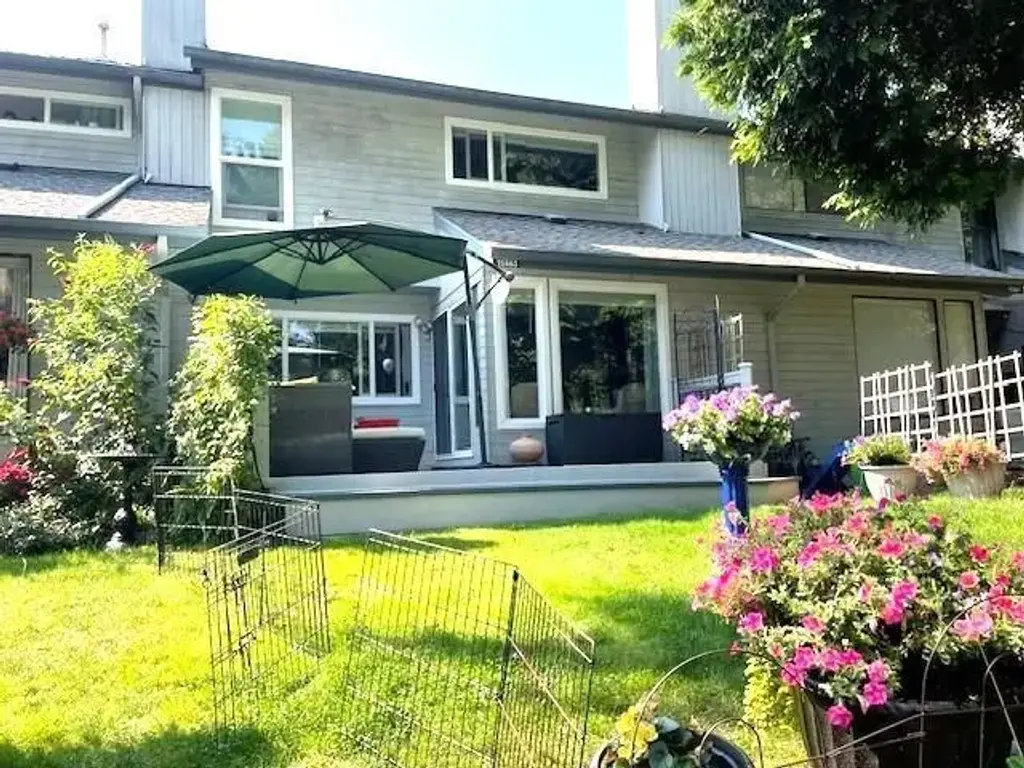 15863 Alder Place, Surrey