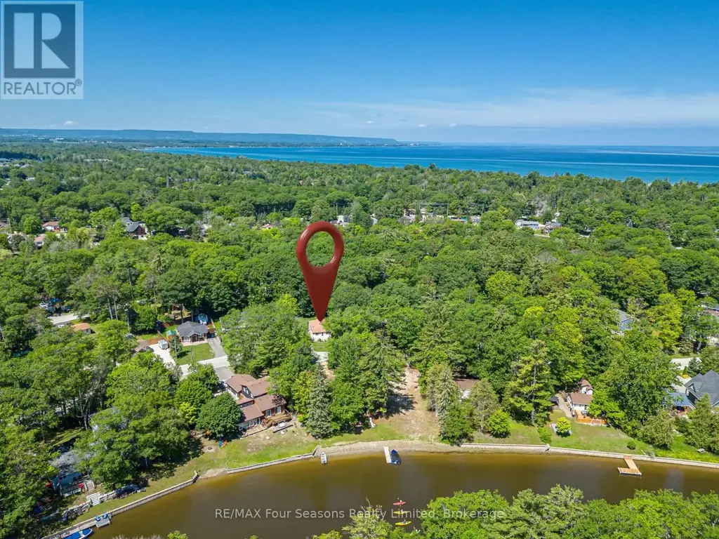 511 Oxbow Park Drive, Wasaga Beach