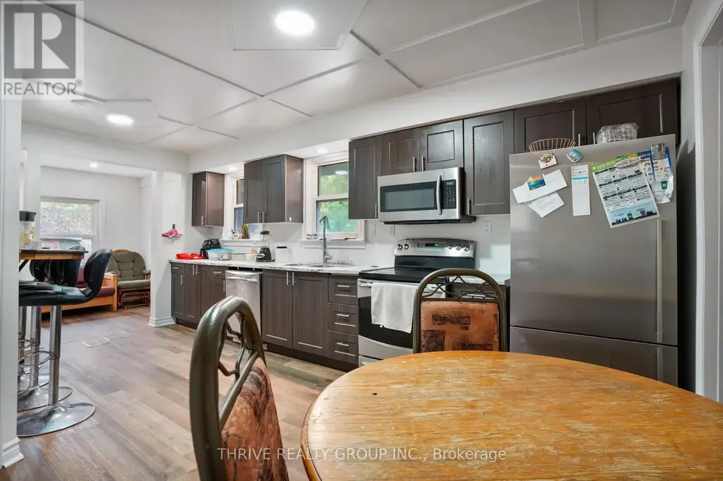 3 - 86 Wilson Avenue, London North (North N)